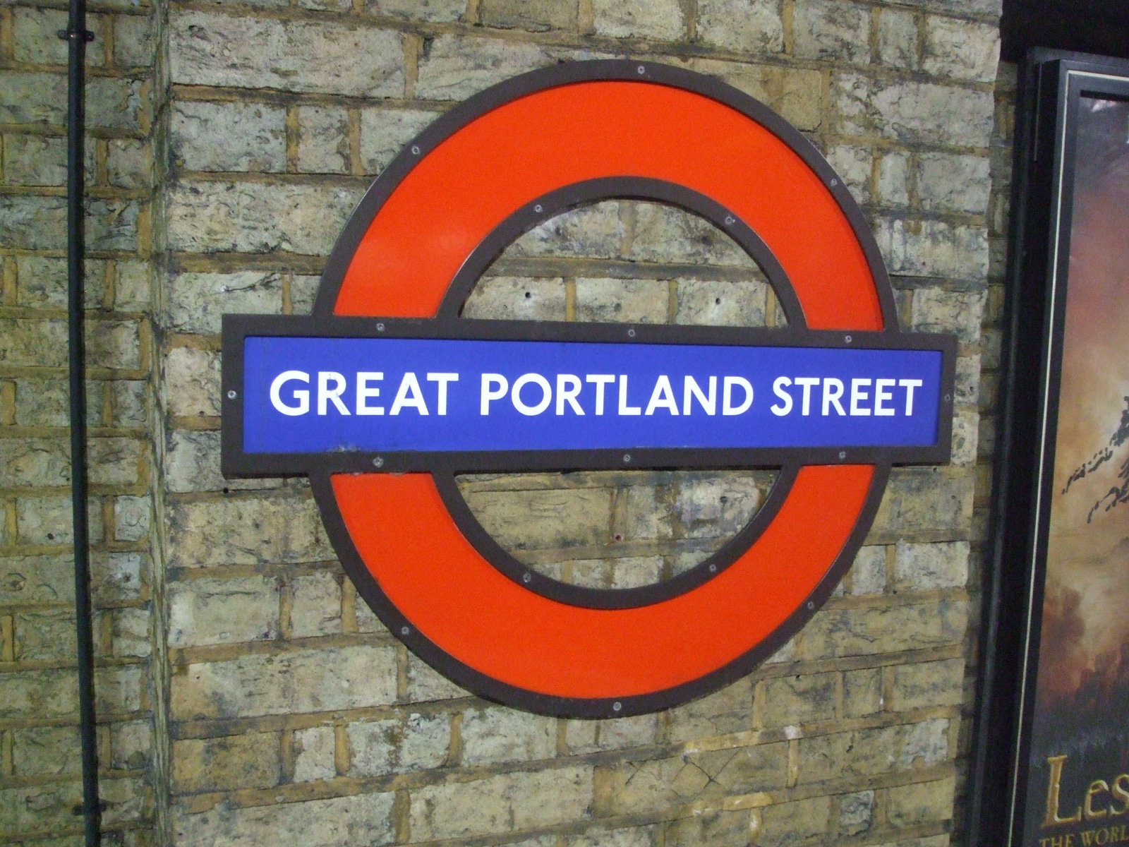 Great_Portland_Street_stn_roundel